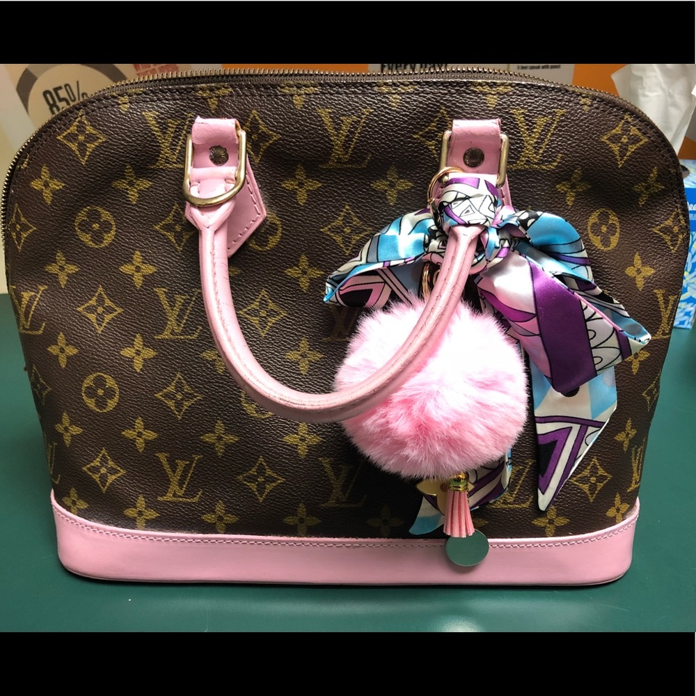 AUTHENTIC Louis Vuitton Alma Pm (Ballerina Pink)